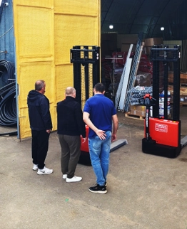 Тест-драйв складской техники на нашем складе в Краснодаре